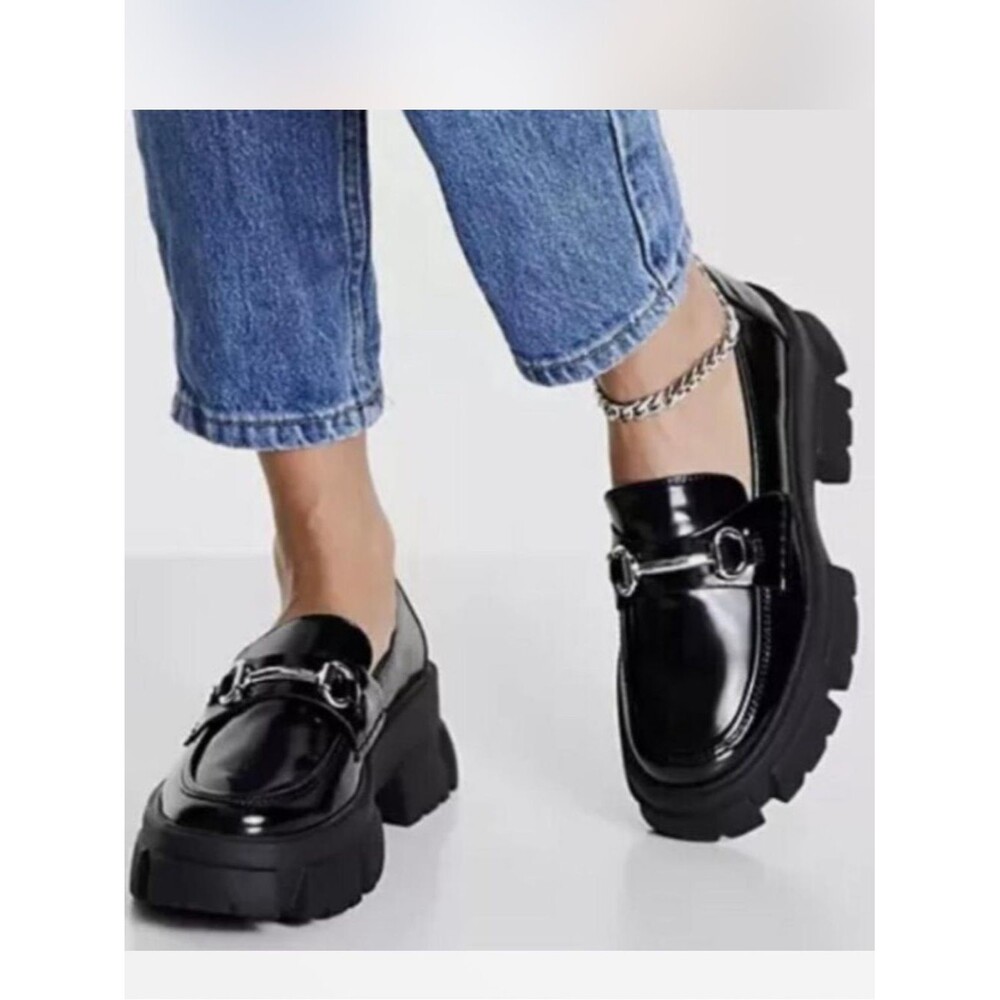Steve Madden Black Patent Chunky Lug Sole Loafers Horsebit Size 8 preppy